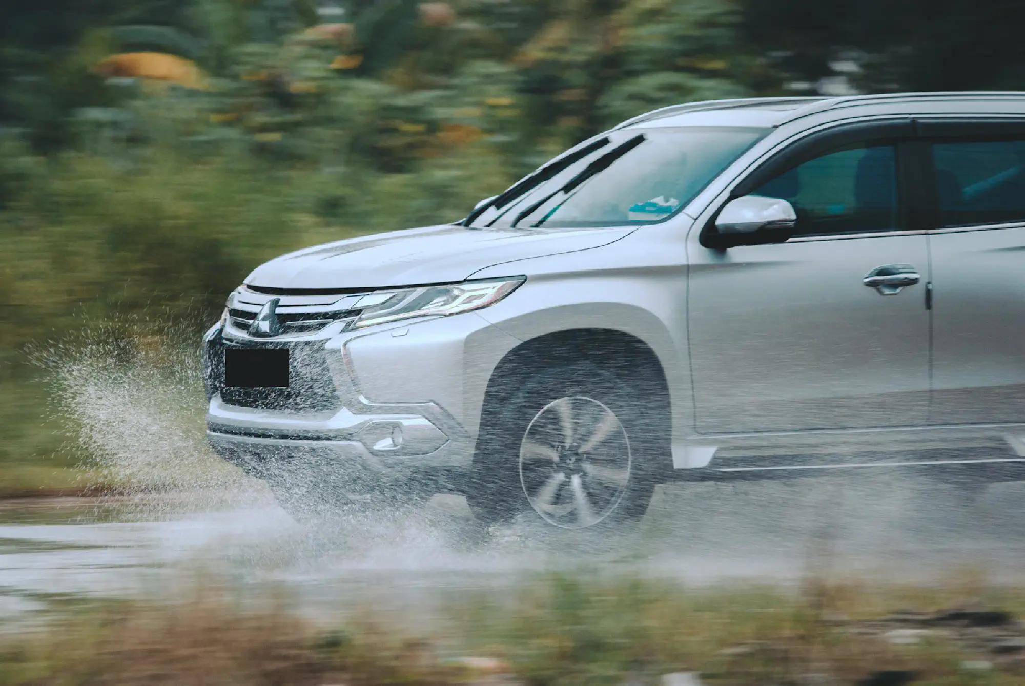 Hybrid vs Gas SUV Repair Costs After Warranty